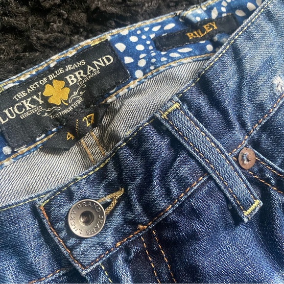 Lucky Brand Jeans - Picture 8 of 9
